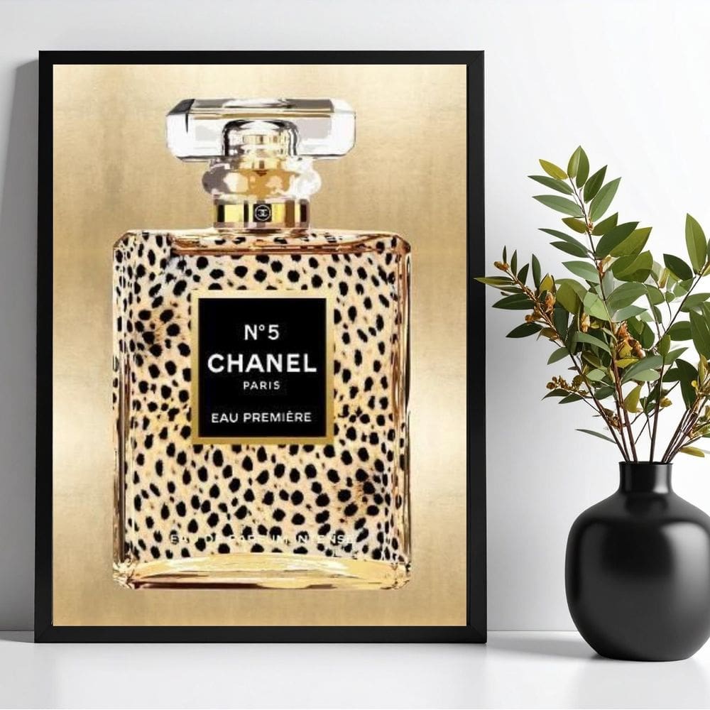 Quadro Decorativo Fashion Perfume Oncinha 33X24Cm