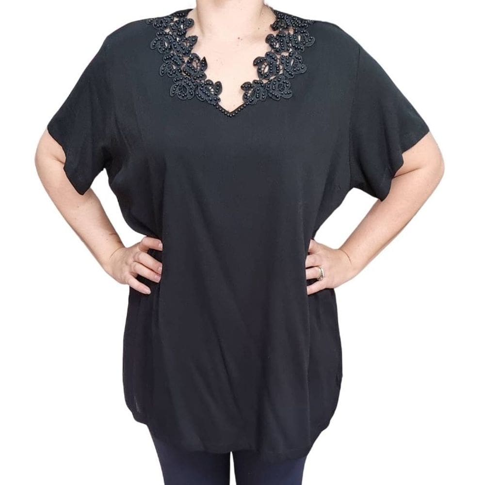 Blusa Feminina Gola Bordada Elegance Plus Size Raio de Luz