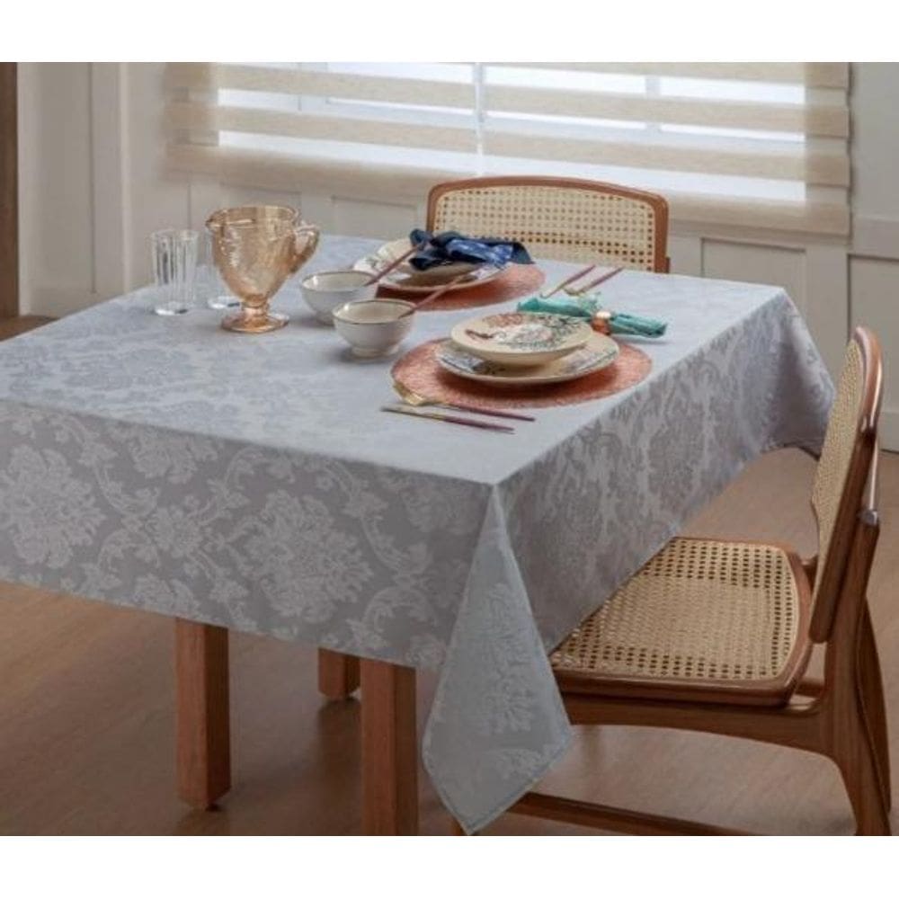 Toalha De Mesa Jacquard Cinza High Class 1,60 MX2,10 M Raner