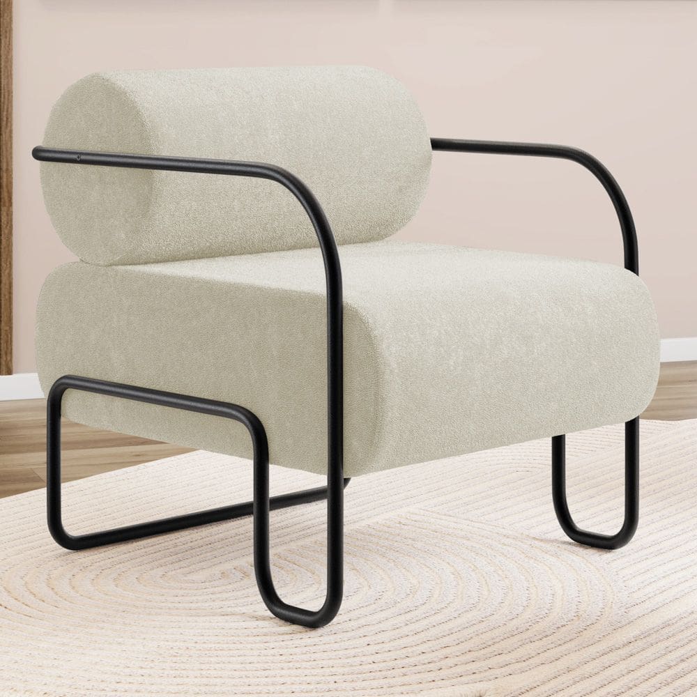 Poltrona Decorativa Orgânica Living Miska Bouclê Off White - Desk Design