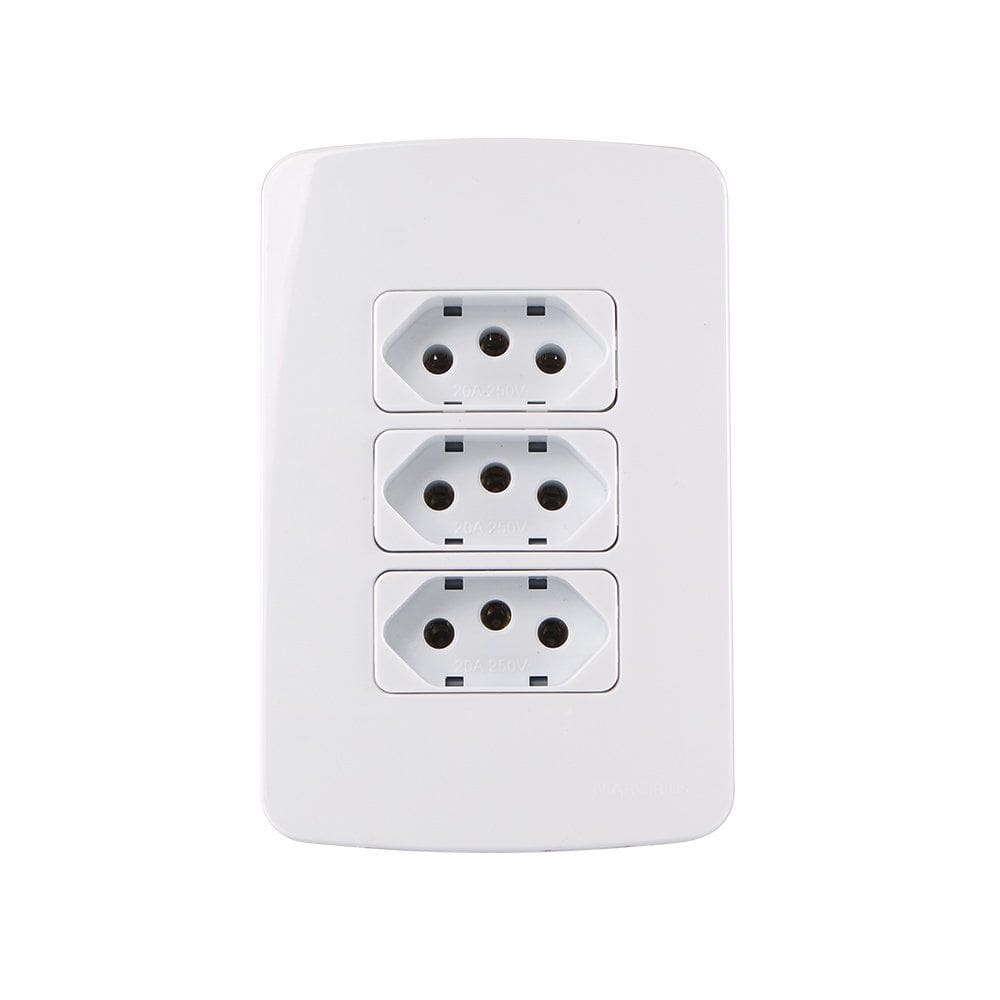 Tomada Tripla MarGirius B3 2P+T 20A com Placa 4x2 Branca