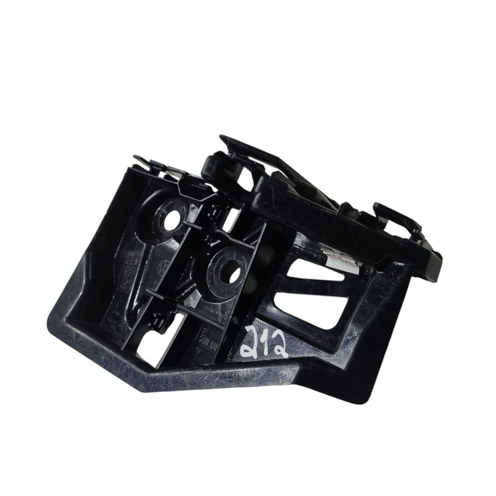 Guia Parachoque Traseiro Direito Vw Tiguan Allspace 2018