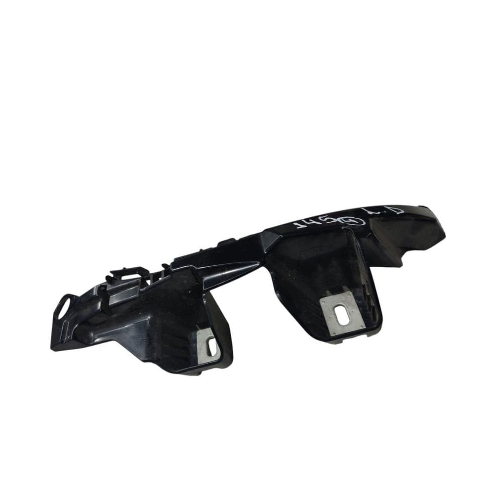 Suporte Guia Parachoque Traseiro Direito C180 2017