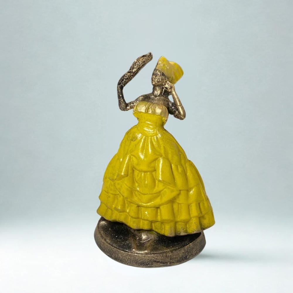 Escultura Reflexo De Oxum Vintage Em Resina 10 Cm