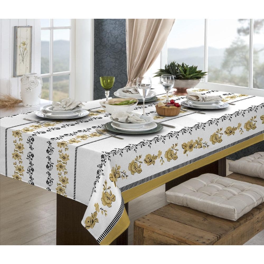 Toalha Para Mesa De Jantar Dourada 8 Assentos 2,5M X 1,35M