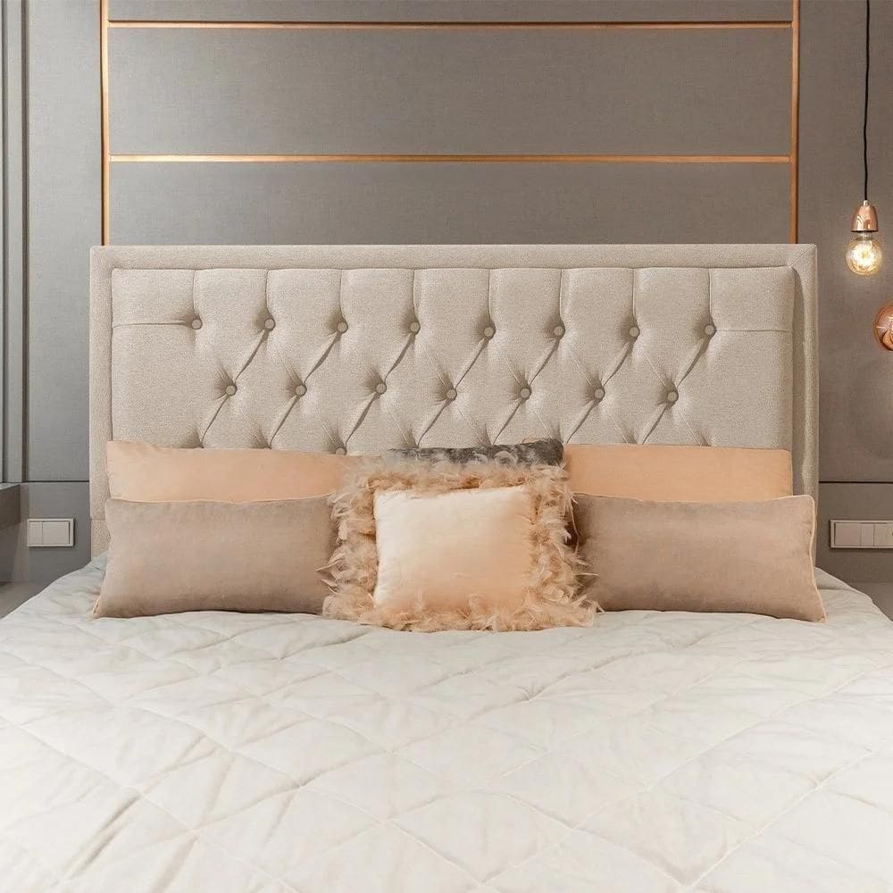 Cabeceira Queen Estofada Veneza 160cm Design Clássico Linho Bege