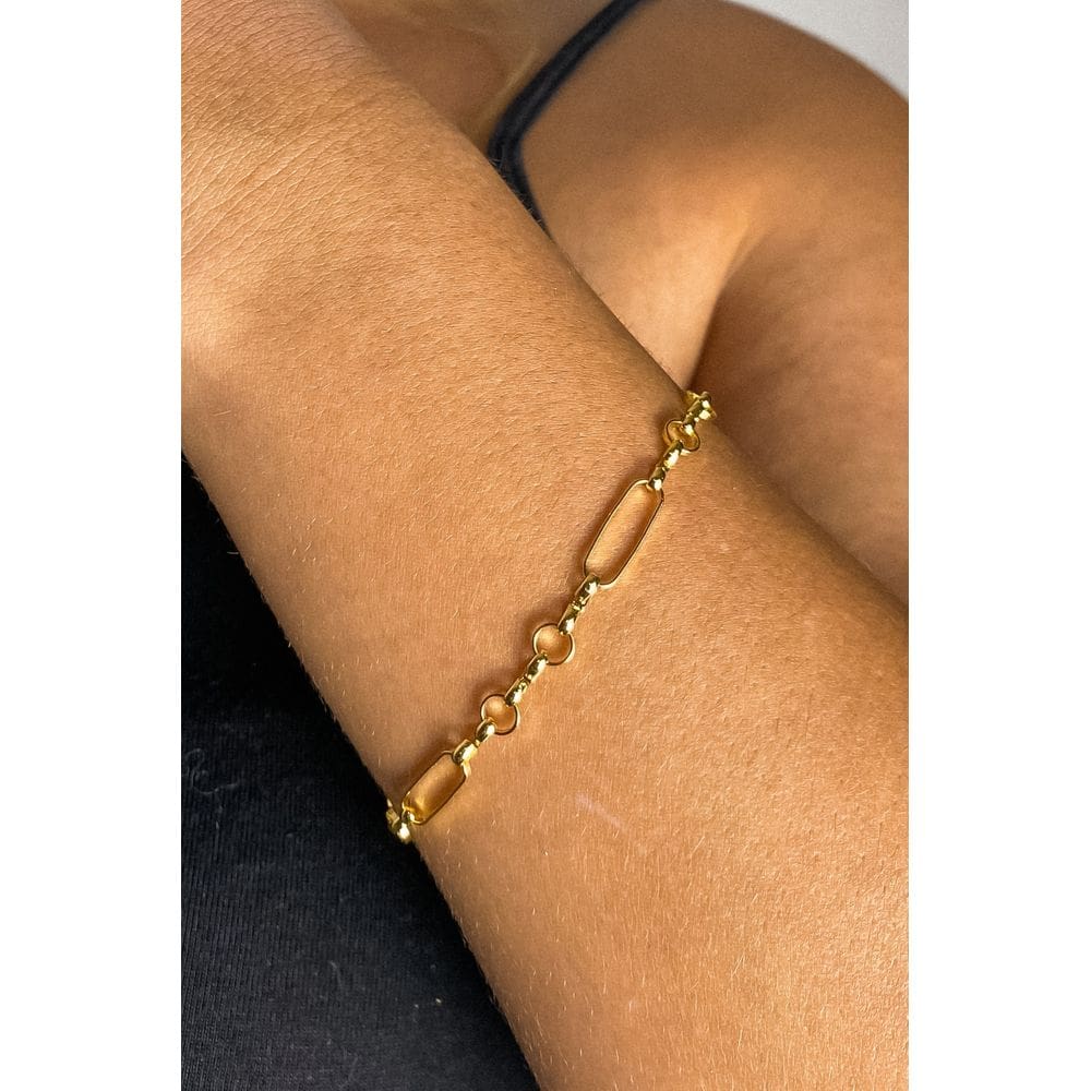 Pulseira Com Elo Ovalado e Elo Em Circulo Banhado em Ouro 18k
