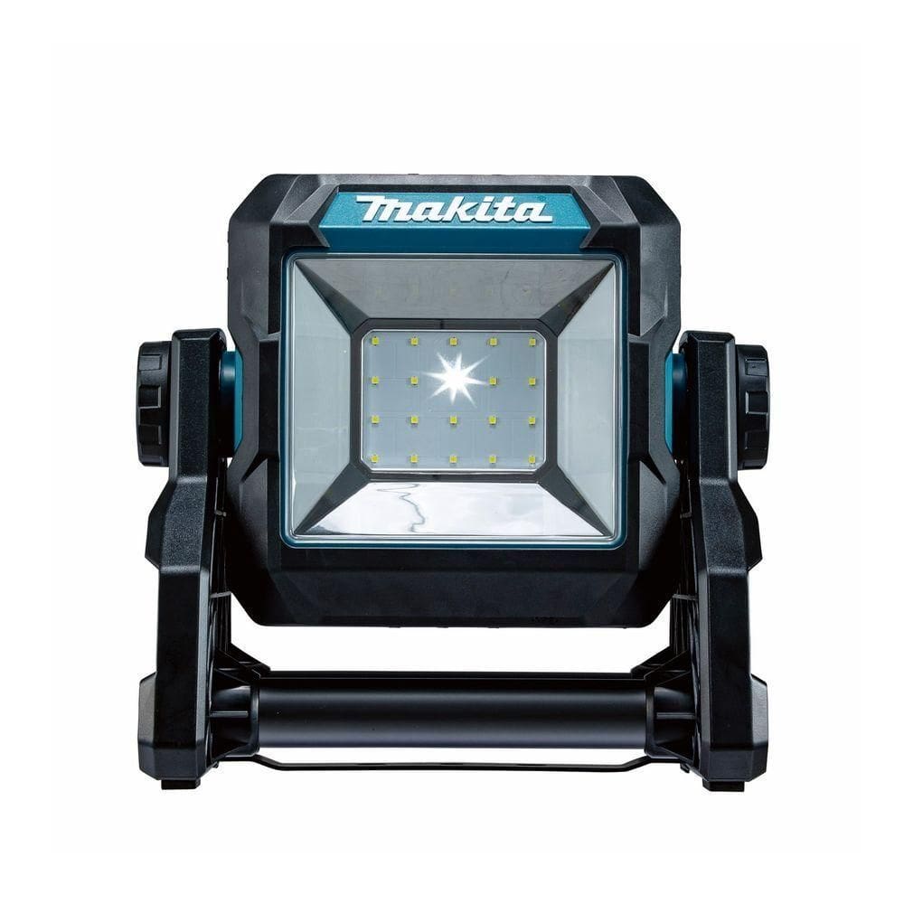 Lanterna De Led A Bateria 40v Ml003g Makita