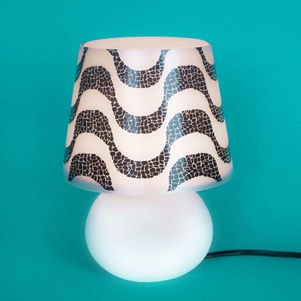 Luminária De Mesa Copacabana - Luz Elegante E Aconchegante Para Sua Decoração