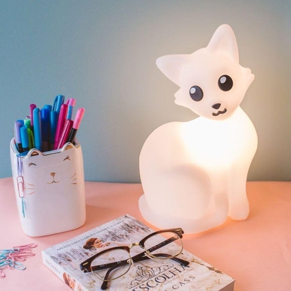 Luminária Decorativa De Gato Snowball Em Polietileno