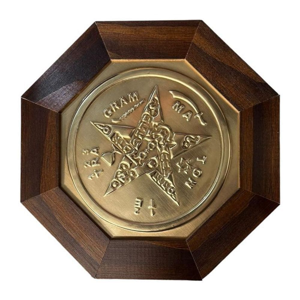 Quadro Tetragramaton Madeira Imbuia Oitavado E Metal 18 Cm