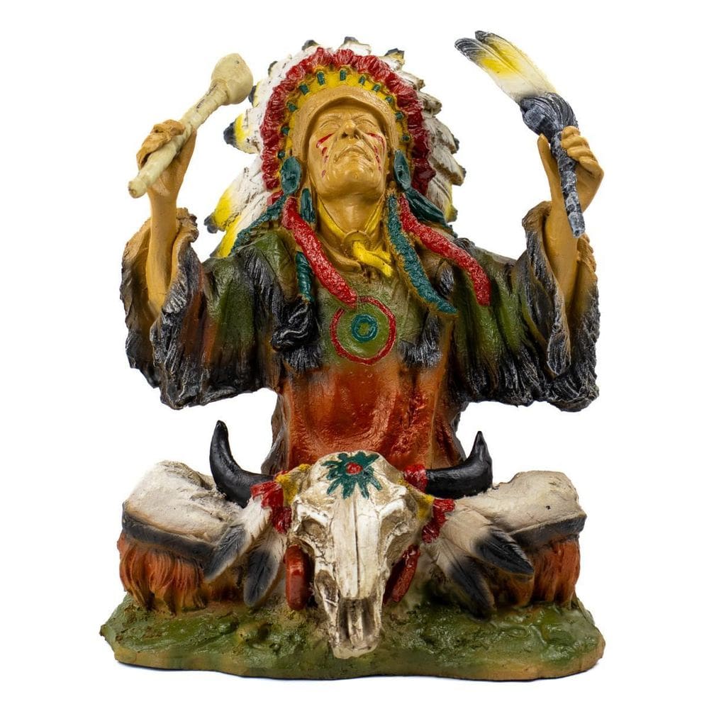 Escultura Índio Pagé Xamã Reverenciando 24 Cm Em Resina