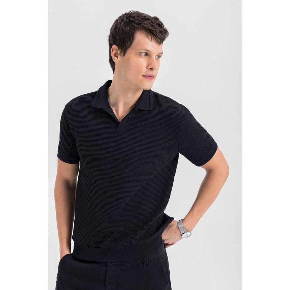 Camisa Polo masculina em malha Essendi P