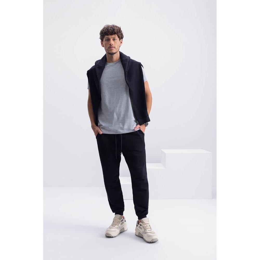 Calça jogger masculina em moletom Essendi P