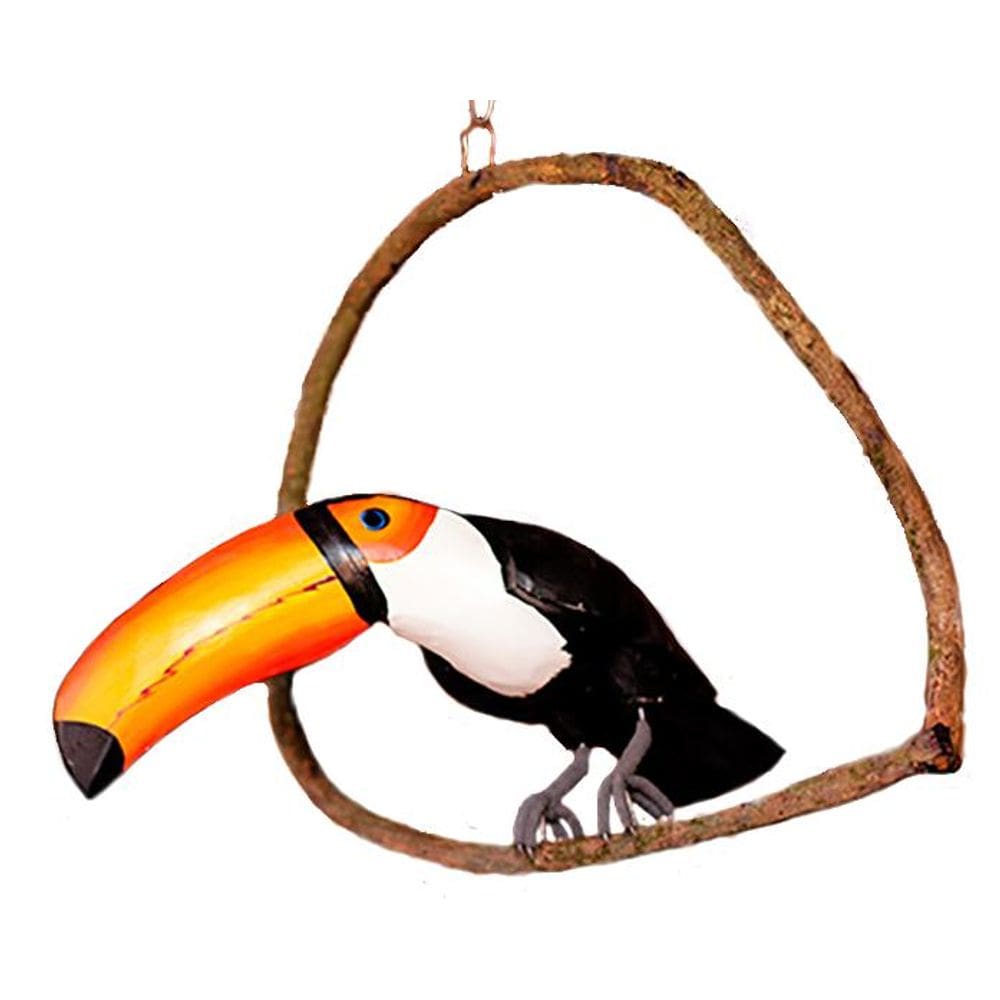 Tucano de madeira