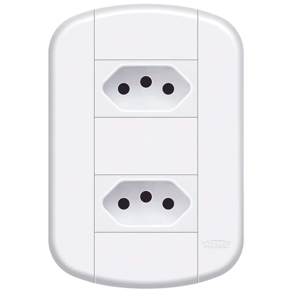 Conjunto de 2 Tomadas 2P+T 10A/250 Volts Distanciadas Blanc Mais - 11239194 - FAME
