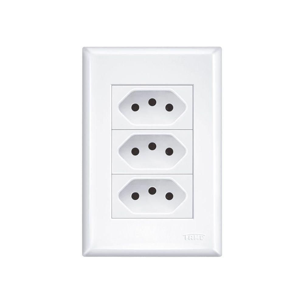 Tomada Tripla Fame Evidence 2p+t 20a Com Placa 4x2 Branca