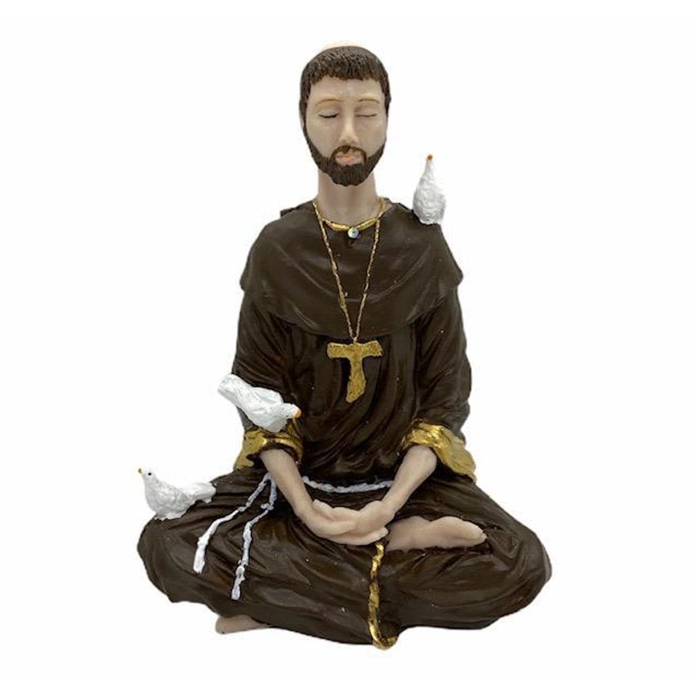 São Francisco Meditando Escultura Em Resina 20 Cm