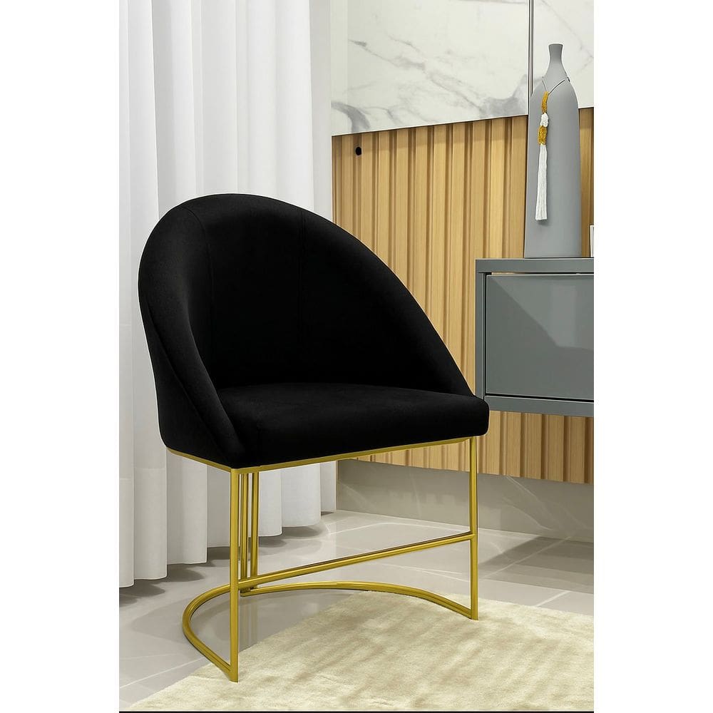 Kit Poltronas Decorativa Lua Sala de Jantar Base Industrial Dourada Preto