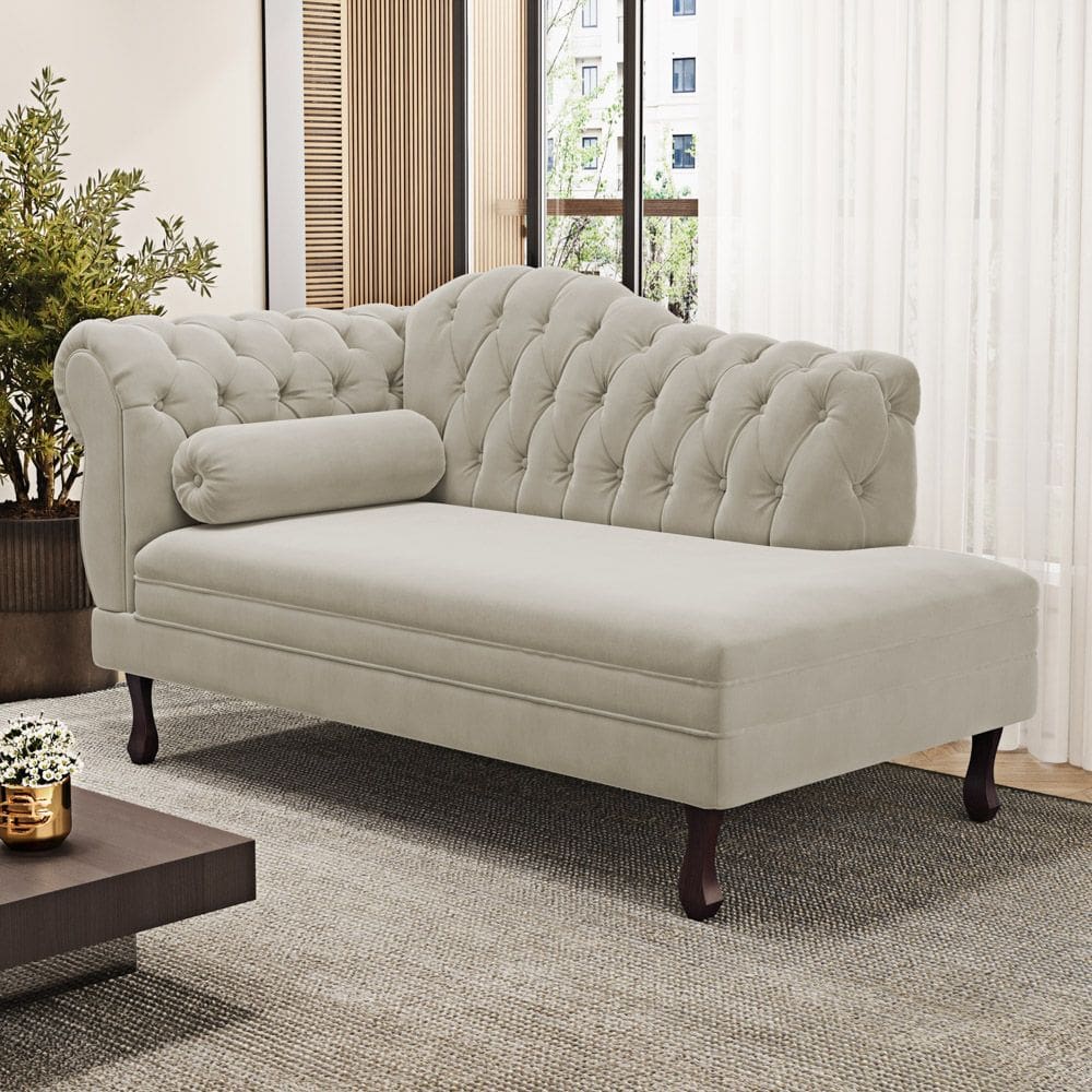 Divã Recamier Chaise Longue Lavínia 150cm Capitonê Pés de Madeira Veludo Bege Claro - Desk Design