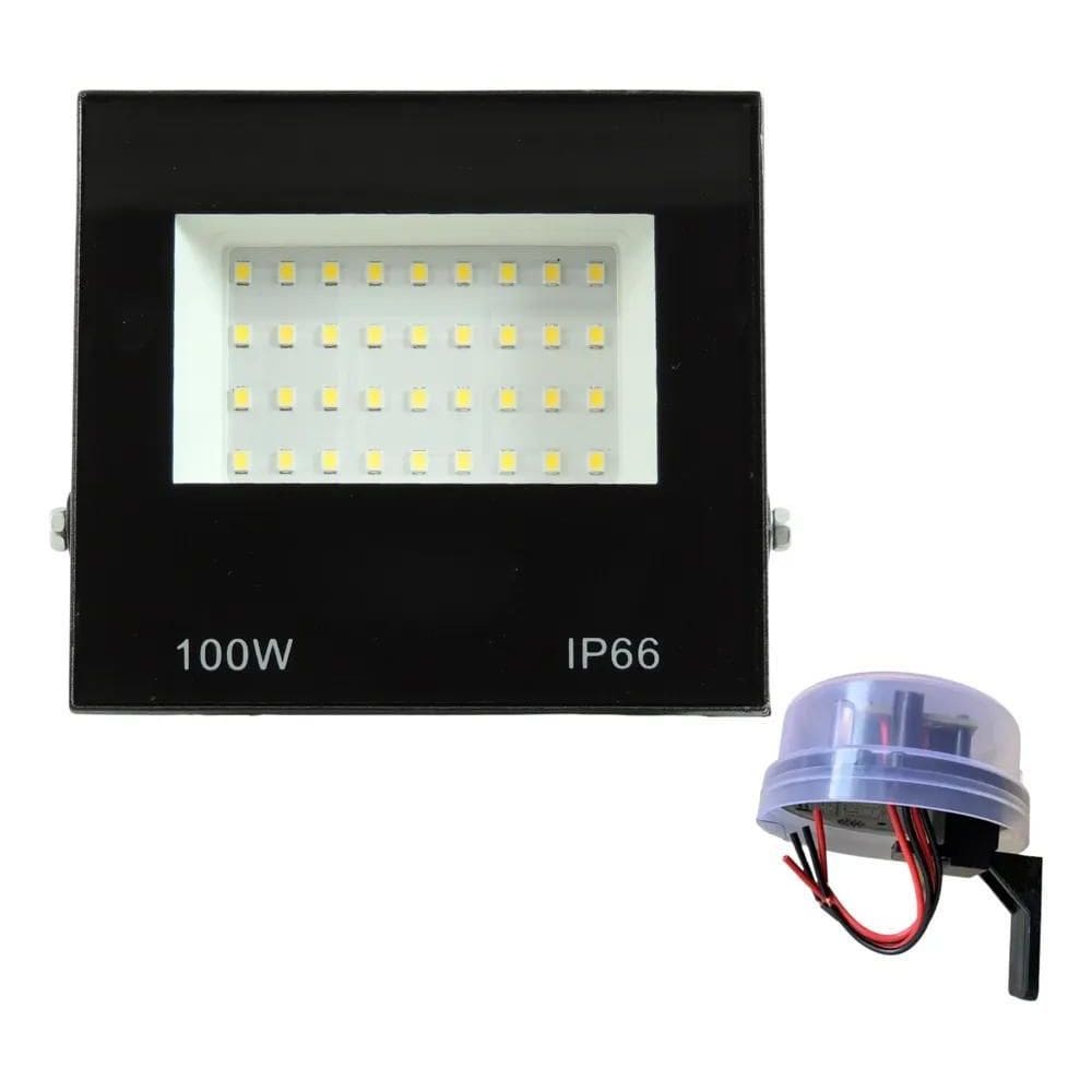 Refletor Led 100W E Relé Fotocélula Acende A Noite Apaga Dia