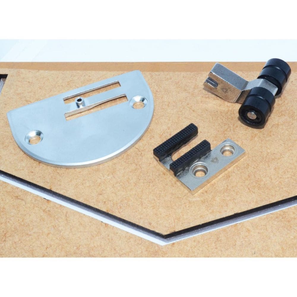 Conjunto Calcador Costura Tipo Filigrana Bolso Reta K104