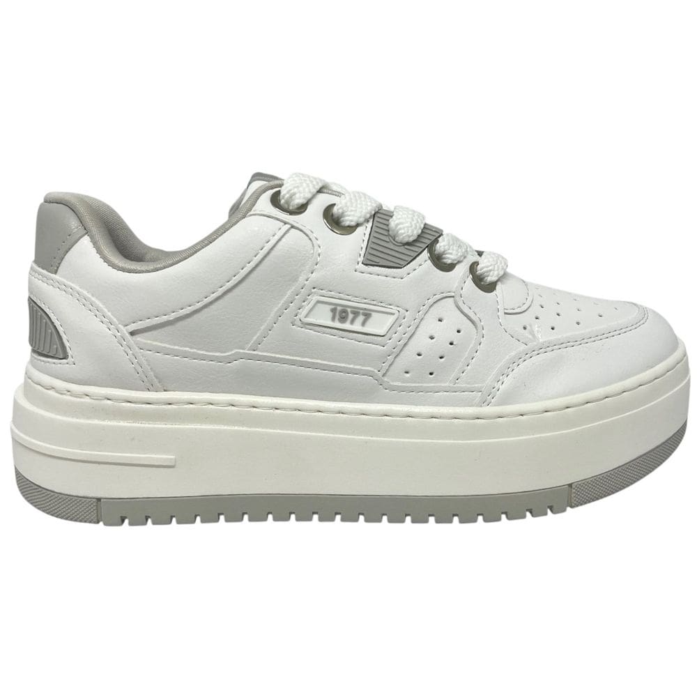 Tenis Feminino Casual Clássico Dia a Dia Passeio Trabalho Street Urban Style Flat Form Conforto Via Marte 306-001