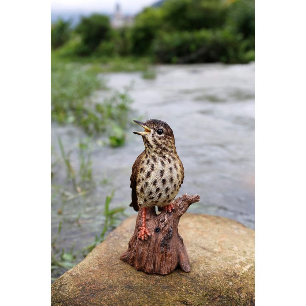 Estatueta Hi-Line Gift Ltd Motion Activated Singing Bird