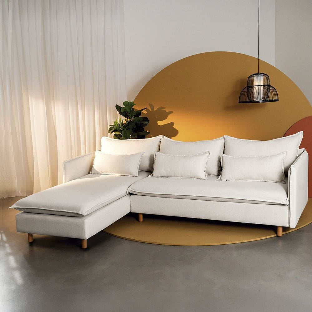 Sofá Modular 3 Lugares com Chaise e Pé Madeira Sôma Cabecasa Madeiramadeira Linho Natural