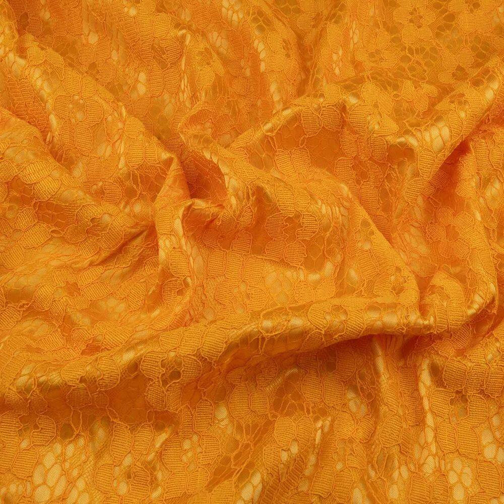 Rolo 2 Metros Renda Suiça Forrada 95% Poliéster 5% Poliamida