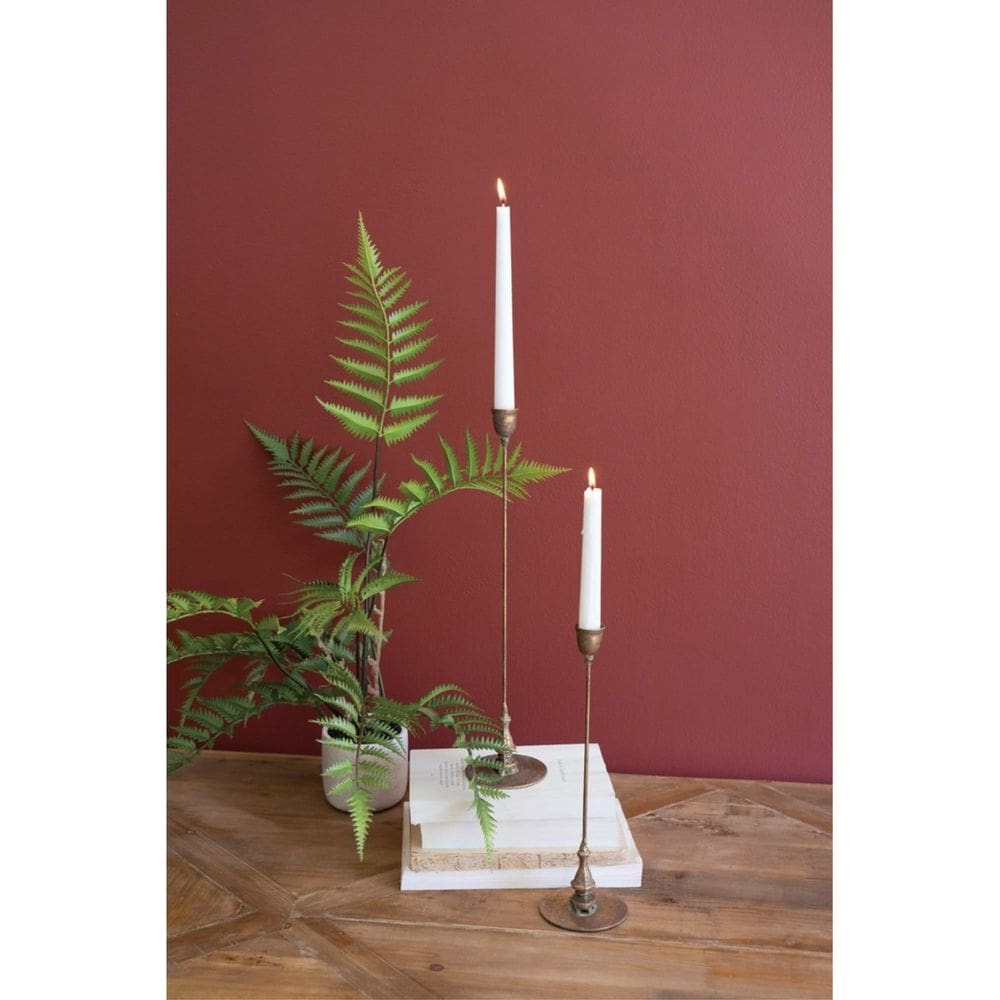 Castiçal KALALOU, conjunto de dois cones altos de latão