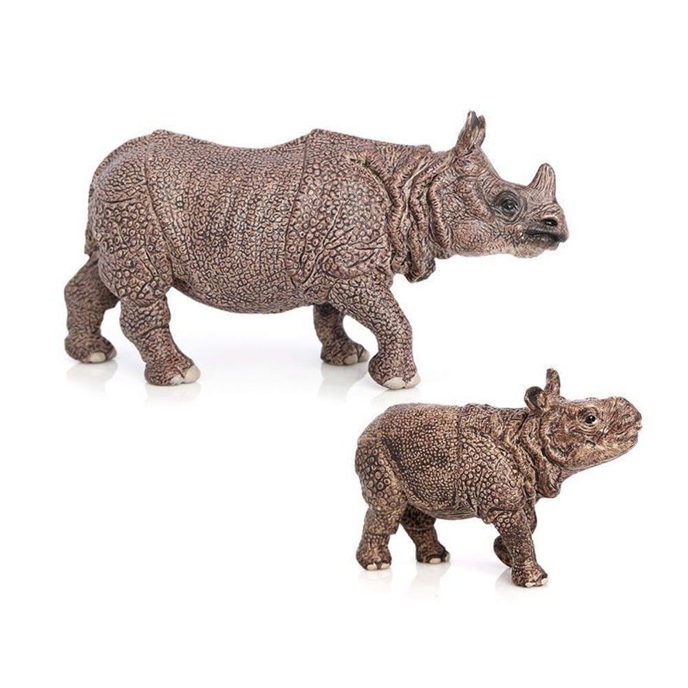 Conjunto de figuras: rinoceronte realista, rinoceronte indiano e rinoceronte bebê