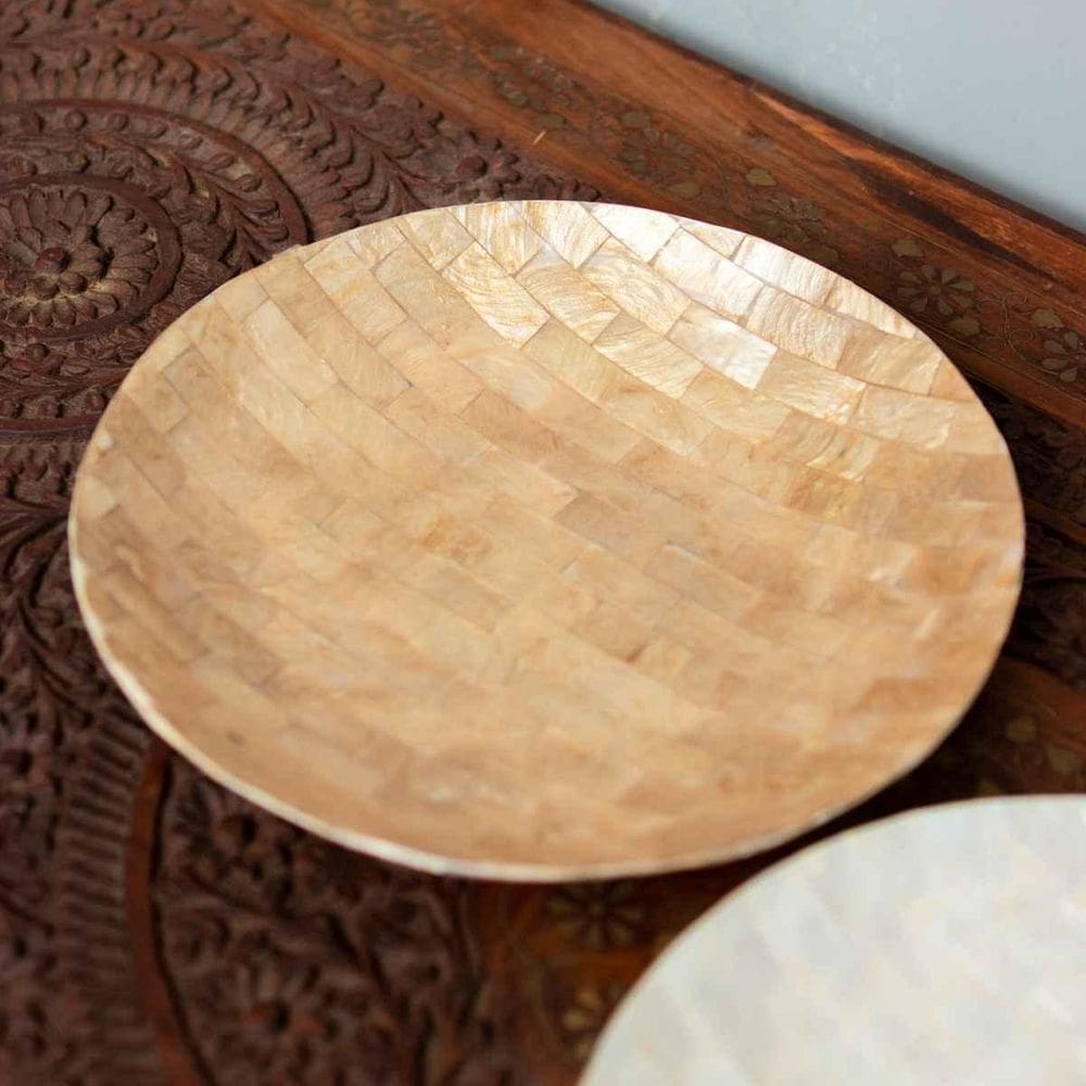 Prato Decorativo De Madrepérola 20Cm Cor Bronze