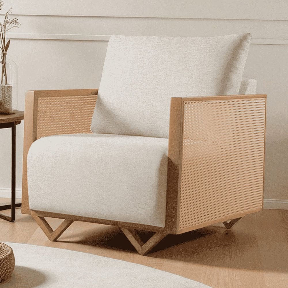 Poltrona para Sala de Estar Madeira Maciça Palha Rattan Arthur Bege Claro