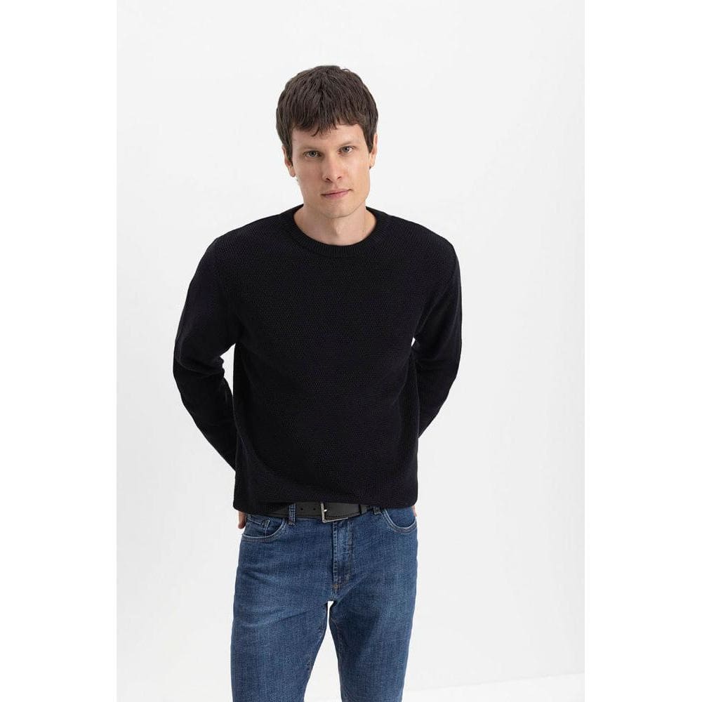 Suéter Masculino Em Tricot Essendi Preto