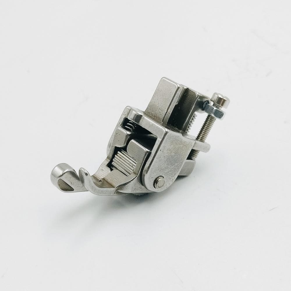 Calcador com Rodízio Ferro Estriado para Reta DF-60586 1/32 - Sun Special