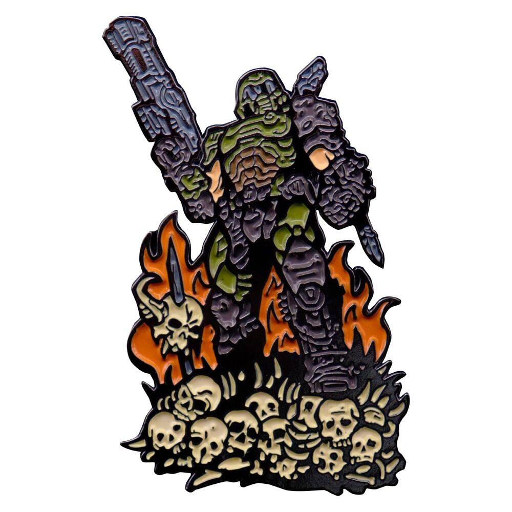 Pin Badge Fanattik DOOM Eternal Edição Limitada