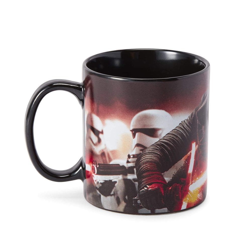 Caneca Underground Toys Star Wars Kylo Ren & Stormtroopers 600 ml