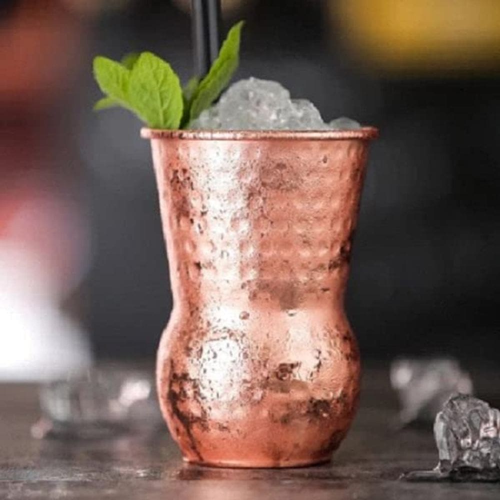 Tumblers Vista Shops Urban Bar em cobre martelado à mão, conjunto de 2