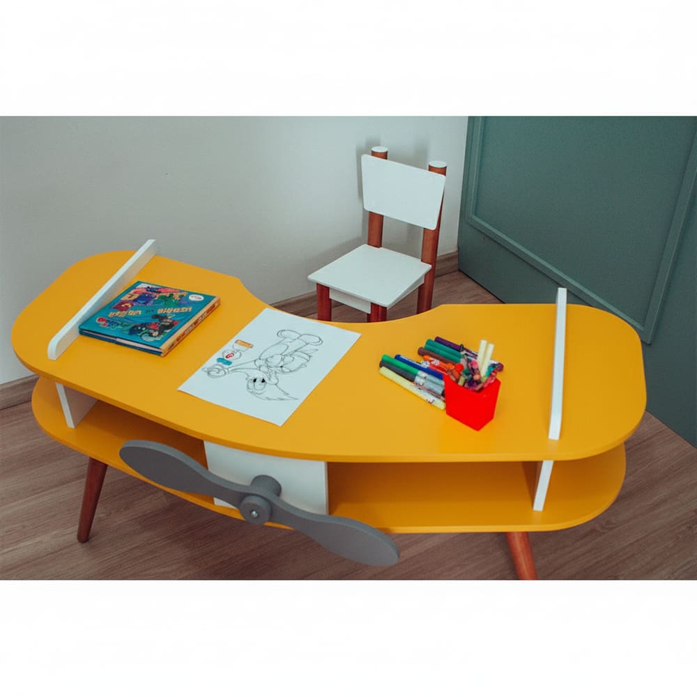 Mesa Avião Amarelo com Cadeira e Hélice e Pés Palito Design Criativo Mesa Desenho Quarto Menina Menino Infantil Decor