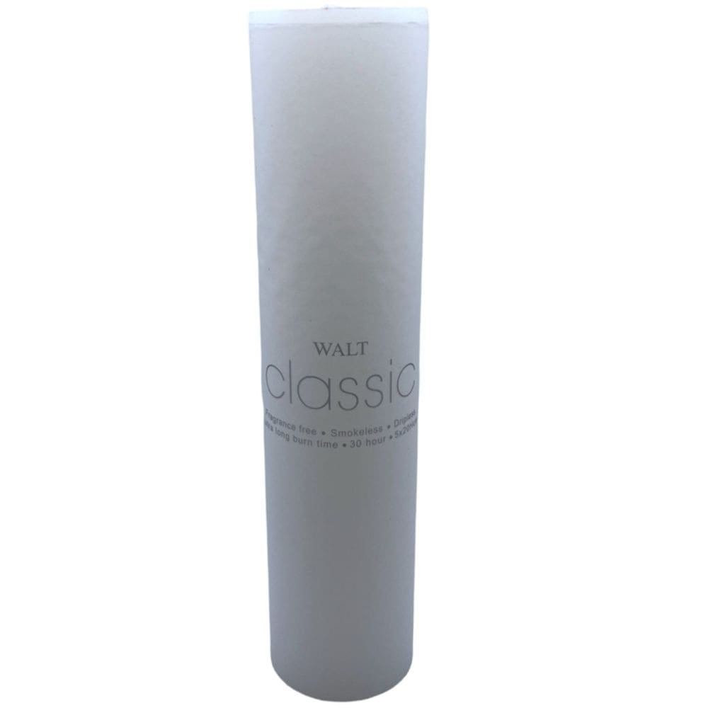 Vela Pillar Generic Classic com 20 cm de altura branca