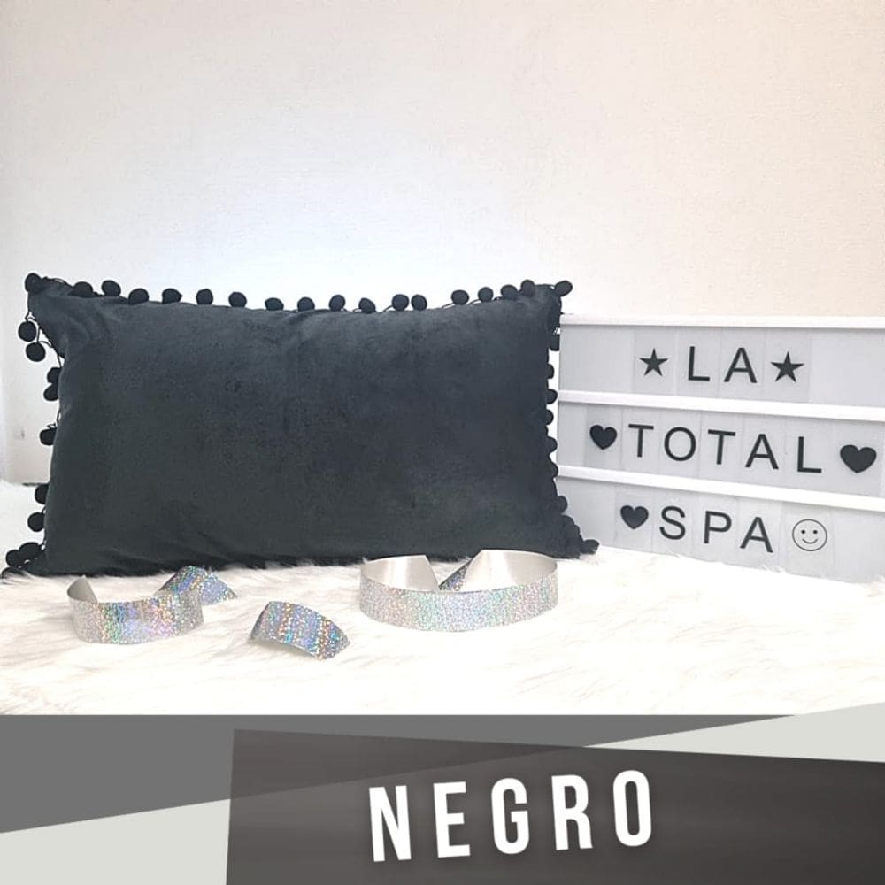 Capa de almofada 30x50cm com Pompon em poliéster preto