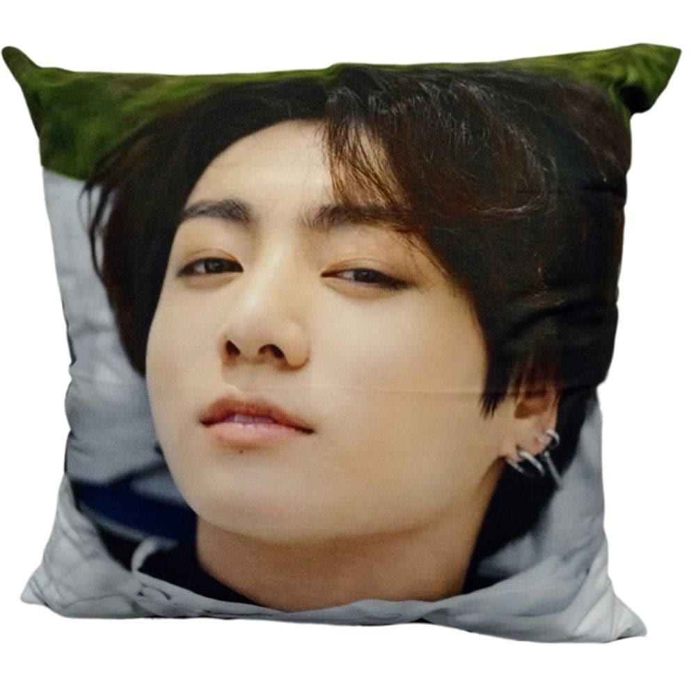 Almofada de pelúcia K-Pop extra macia 45x45cm com enchimento