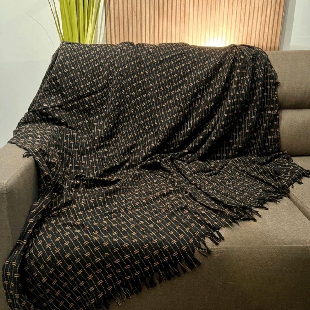 Manta Para Sofá Grande De 2 E 3 Lugares 2,50x1,80 Gigante Capa Protetor De Sofa E Cama Preto C-carame
