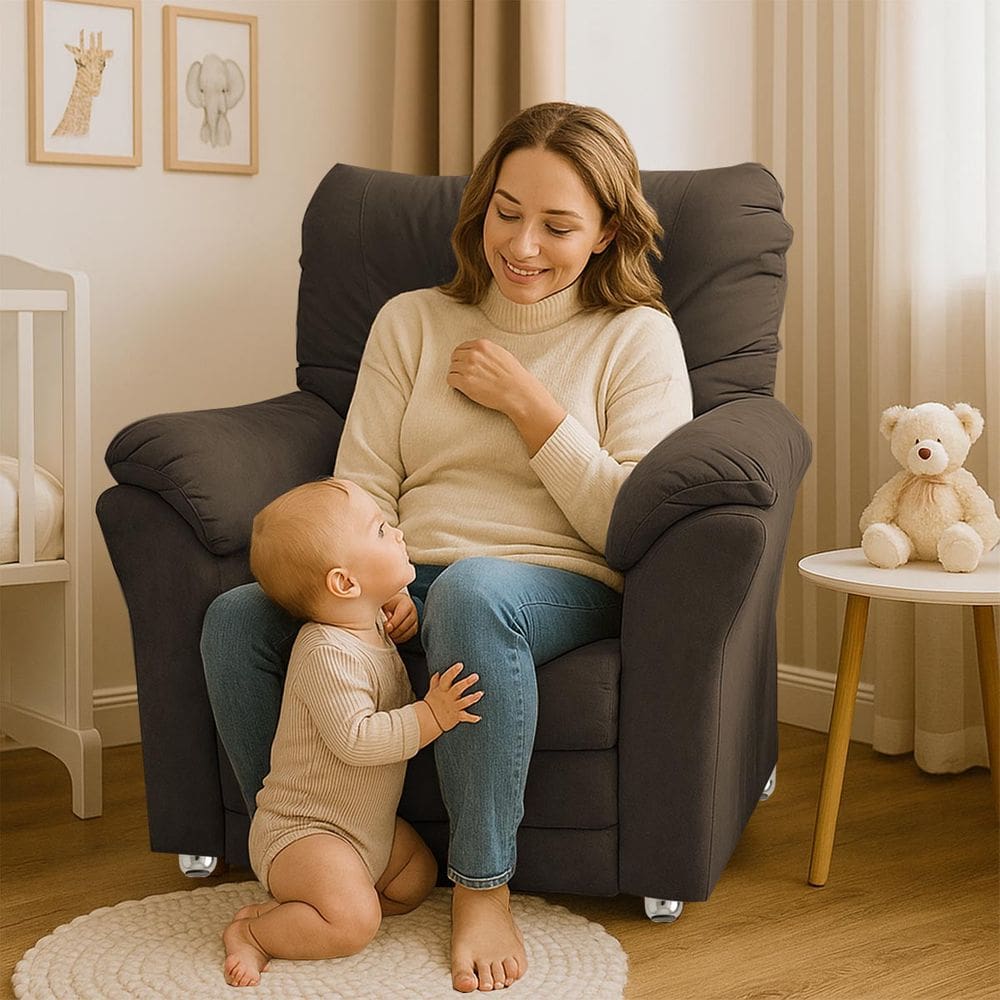 Poltrona Reclinável Manu Extensão De Cílios ou Amamentação Quarto Sala Estética Escritorio Marrom