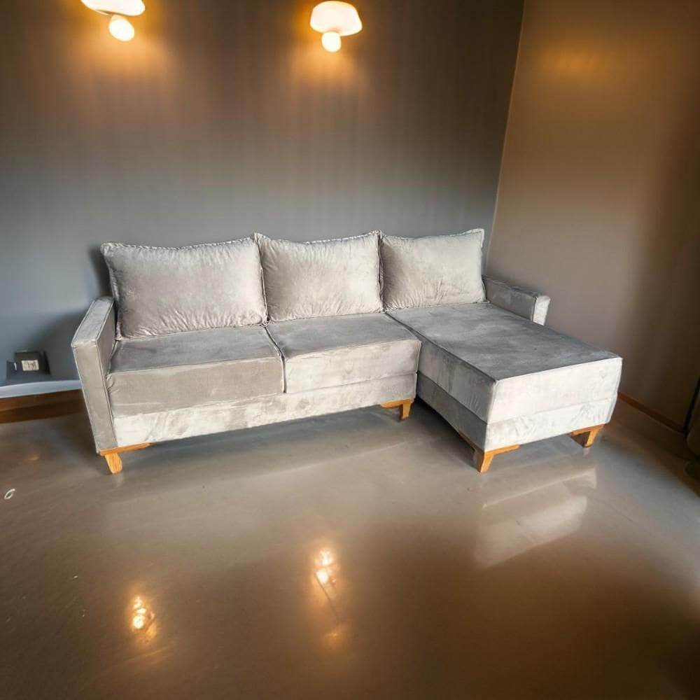 Sofá de Canto 3 Lugares com Chaise Castor Living Capri Malu Estofados