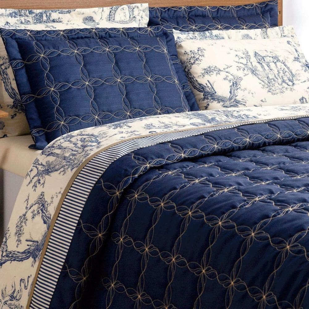 Cobreleito Queen Size 200 Fios Laurence Bordado Super