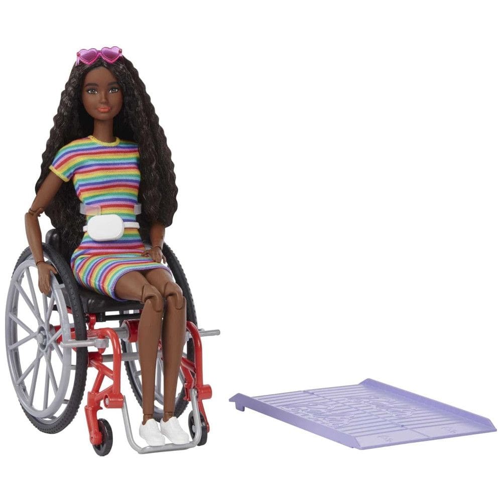 Boneca Barbie Fashionistas 166 com Cadeira de Rodas, Rampa e Acessórios Exclusivos