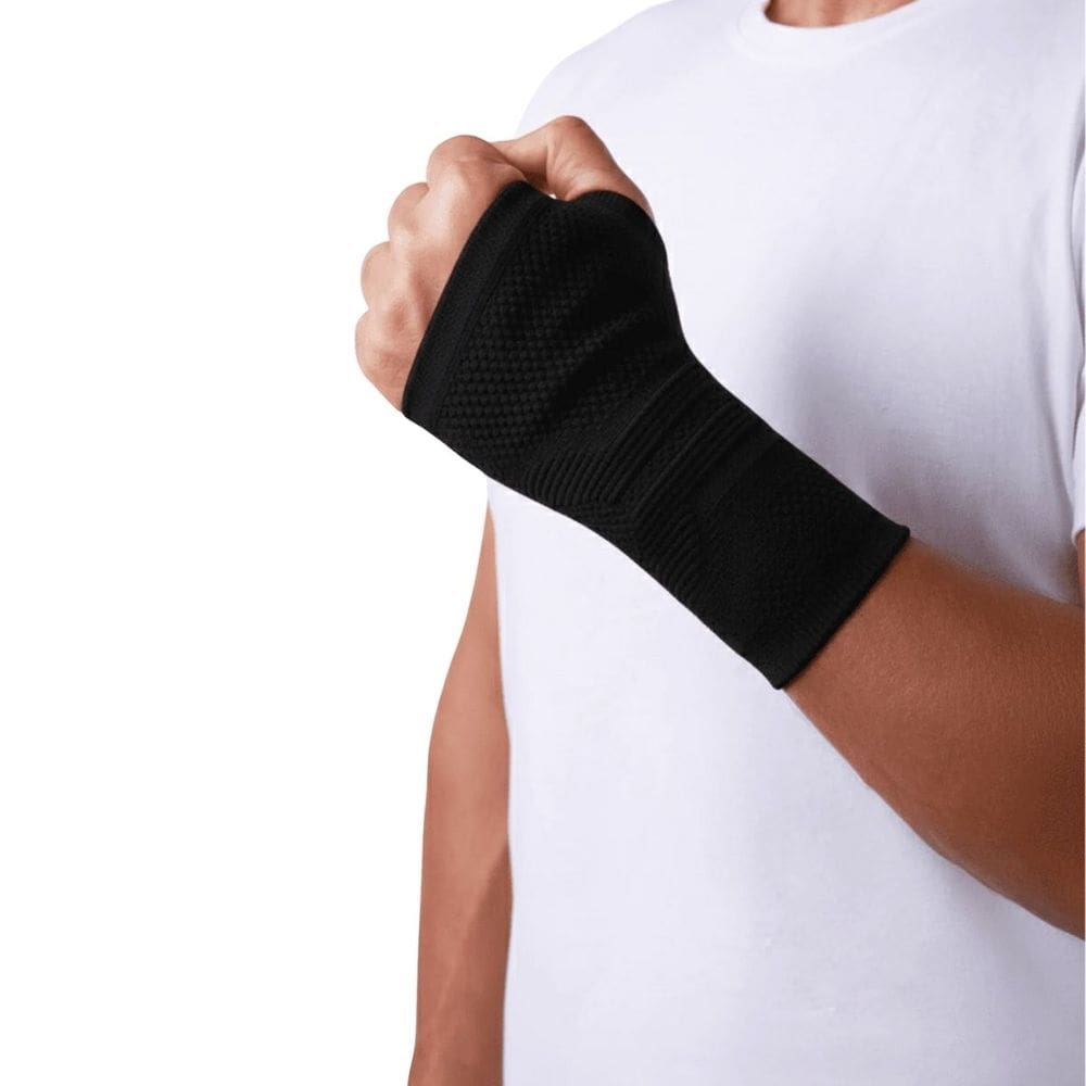 Imobilizador de Punho Direito Linha Pro Preto N1