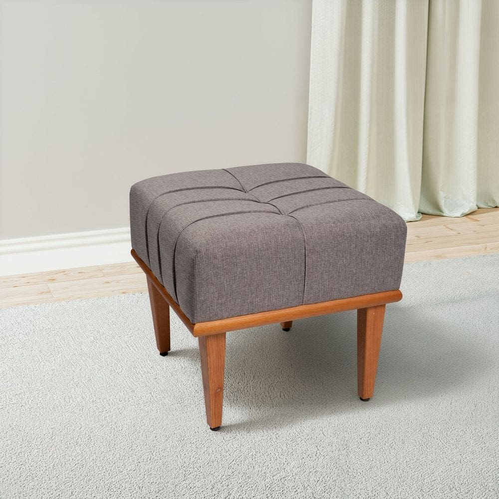 Puff Quadrado de Madeira Eucalipto, Estofado e Detalhe em Costura Valentin Cinza